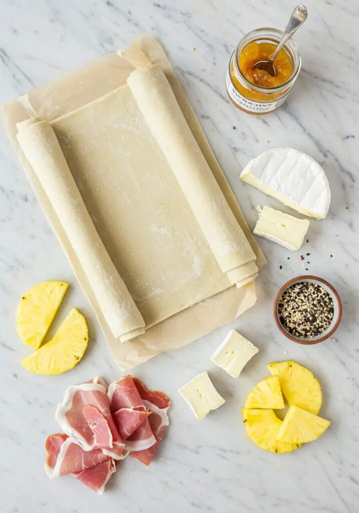 Air Fryer Brie and Pineapple Bites