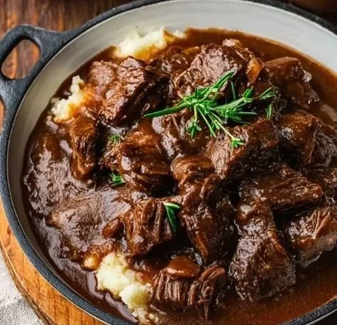 Ten beef slow cooker recipes for easy and delicious meal preparation.