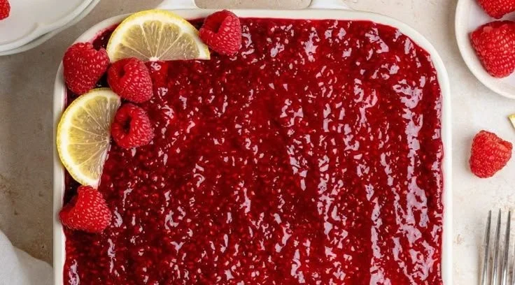 Delicious Raspberry Tiramisu dessert layered with mascarpone and raspberries