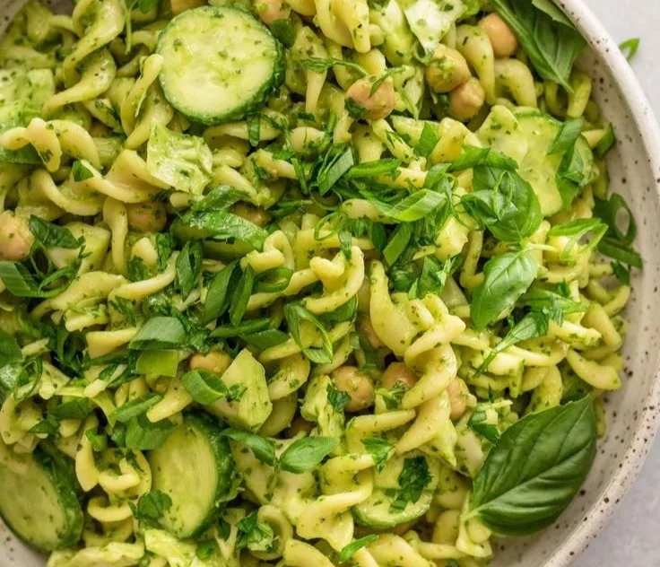 20-minute green goddess pasta salad with fresh ingredients