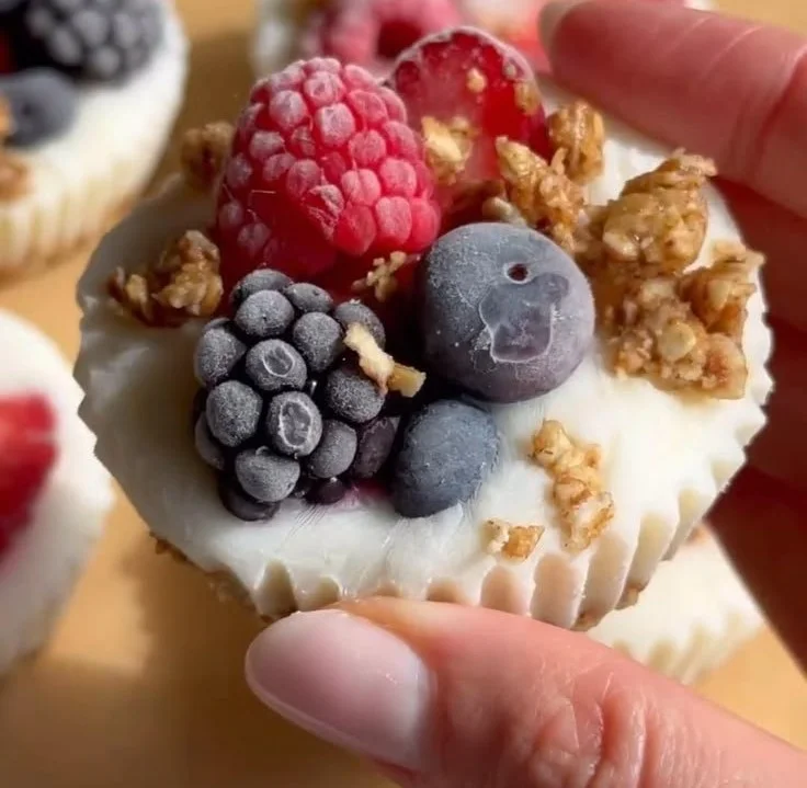 Frozen Yogurt Granola Cups topped with fresh fruits and granola