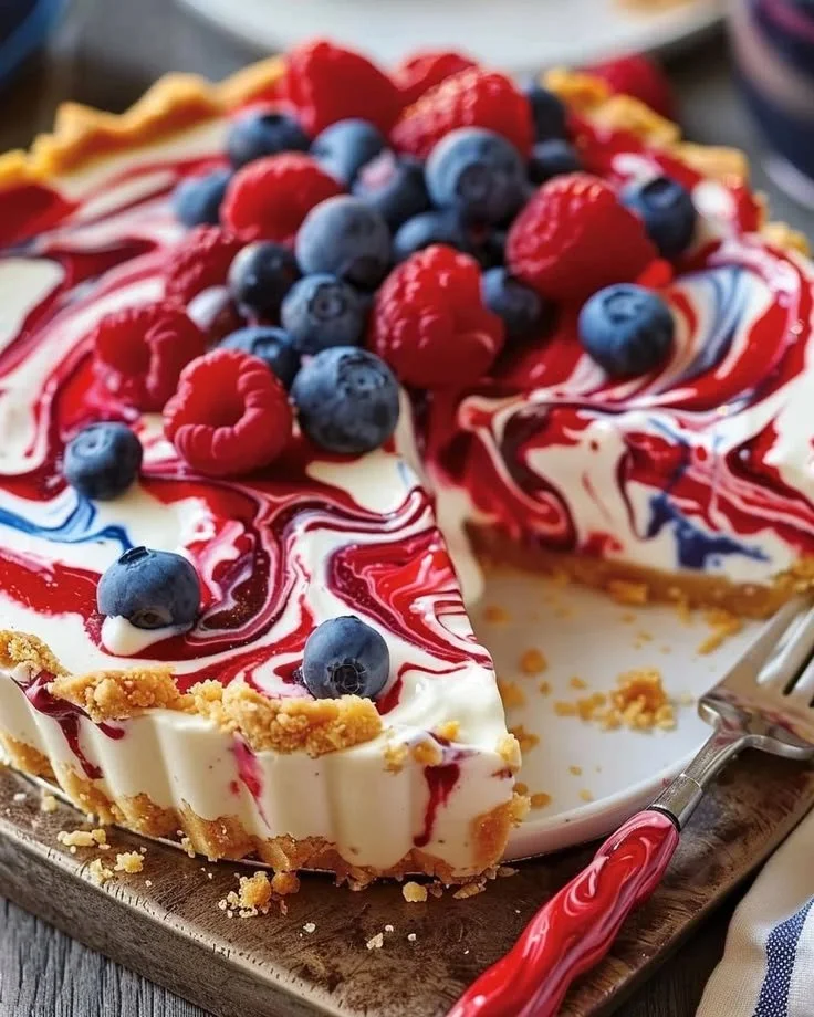 No-Bake 4th of July Swirl Pie with vibrant colors and festive toppings